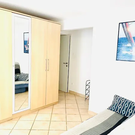 Olea Apartment *