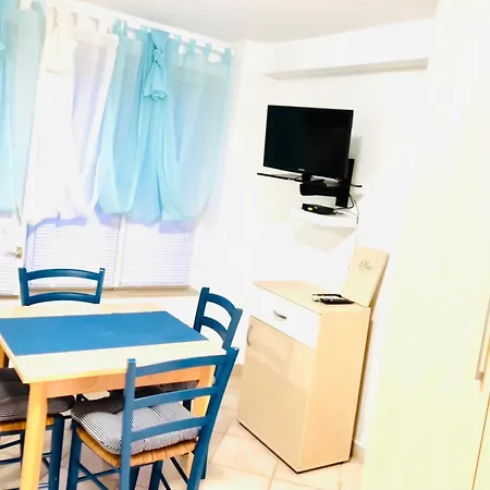 Olea شقة أوماغ